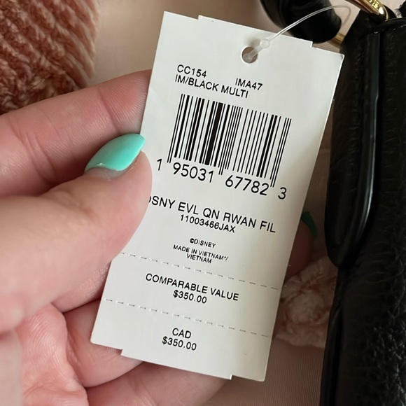 Coach Disney Villains Evil Queen Crossbody - Picture 3 of 8